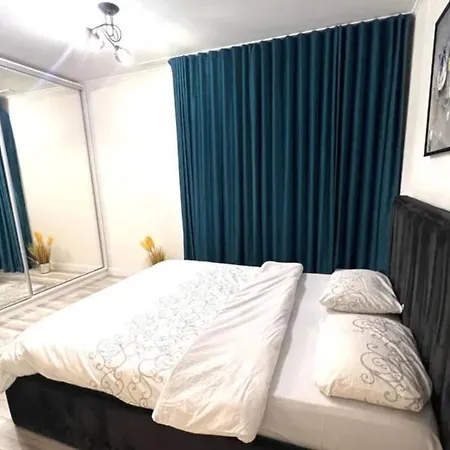Marinica Apartament Zona Foarte Buna Constanta
